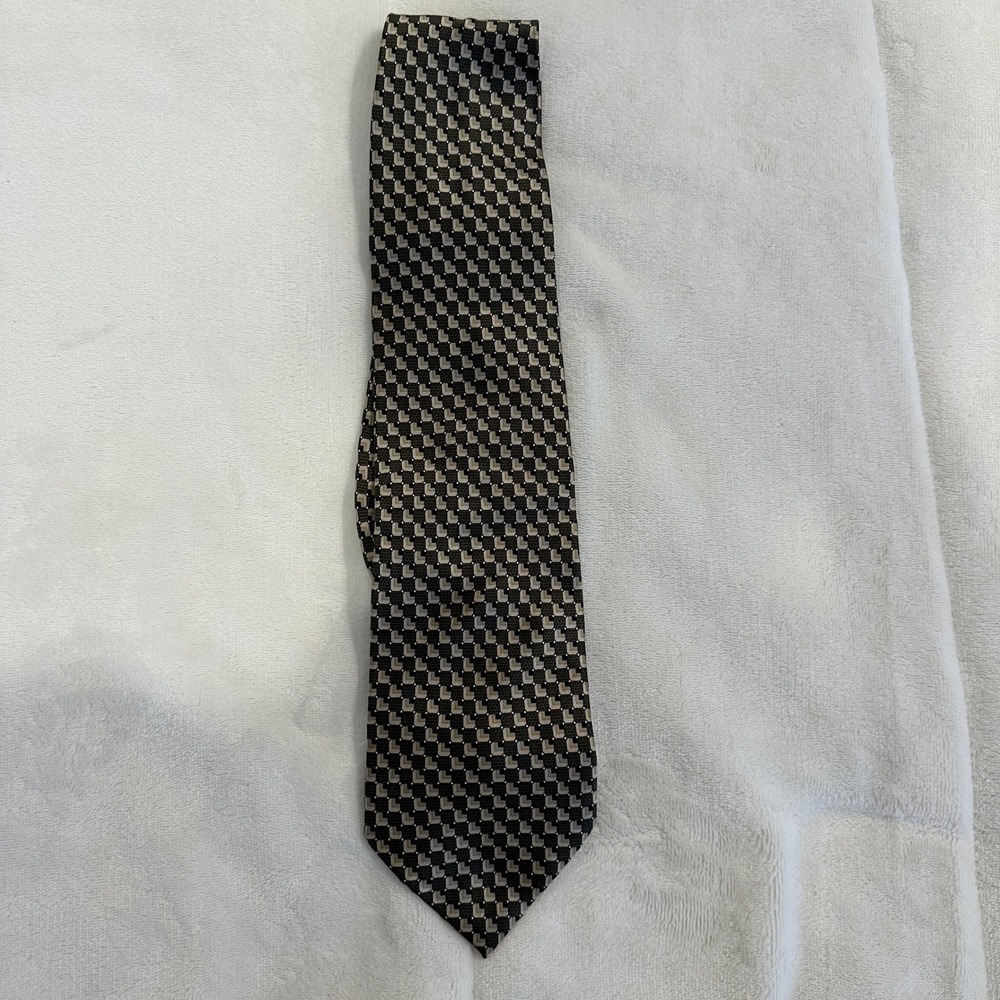 Bergamo New York Silk Necktie Mens Checkered Geometric‎ Pattern Black Beige